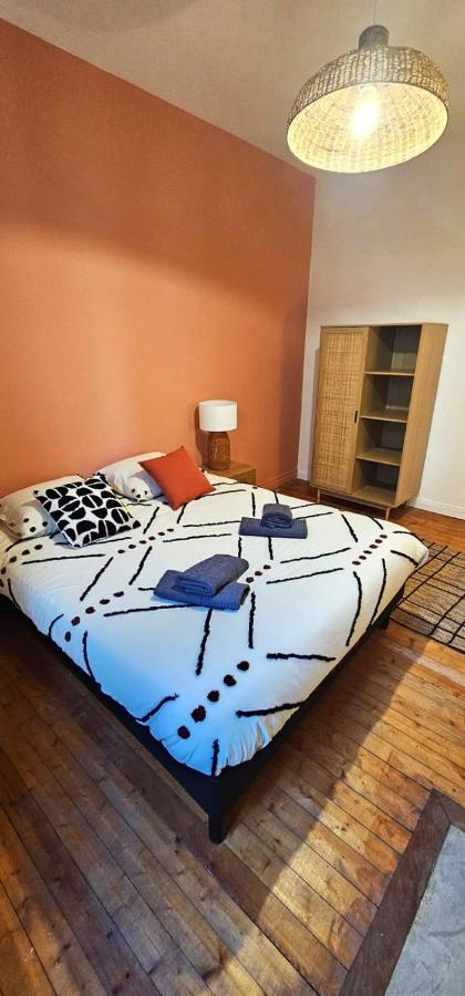 Apartamento Aux Clefs Des Sacres - Le Barbatre Reims Exterior foto